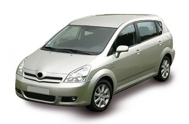 Тойота Corolla Verso
